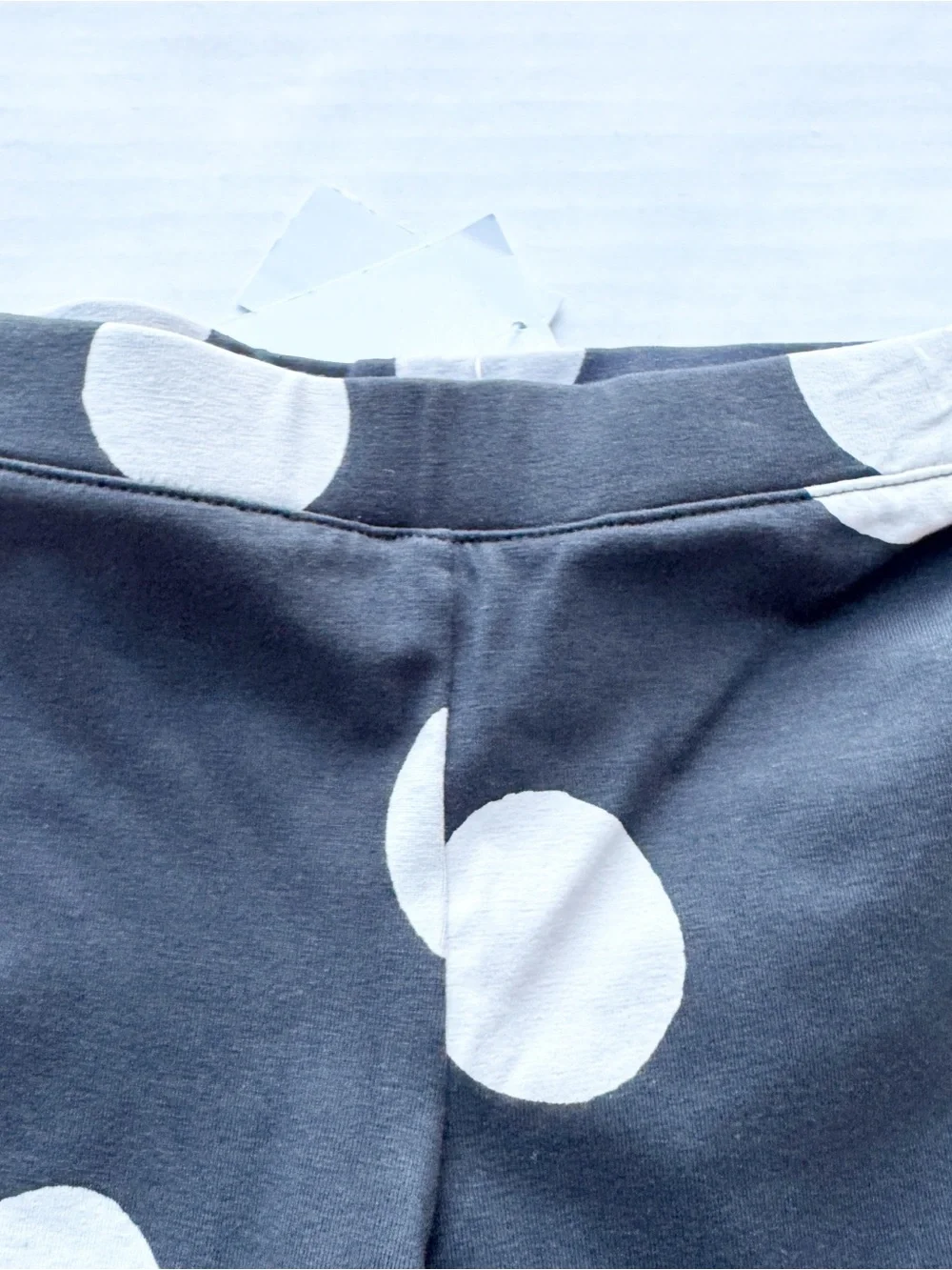 Girls Polka Dot Leggings in Charcoal Grey Size 2T
NWT - Picture 4 of 11